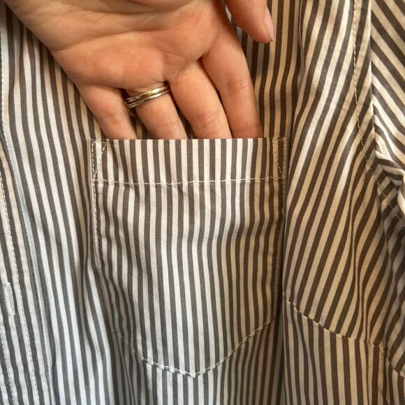 Lands End White and Gray Striped Button up 100% Cotton size 10 - Picture 7 of 9